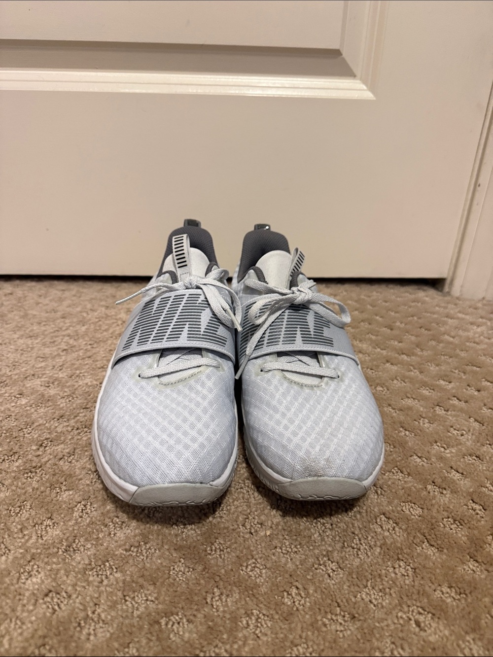 Nike sneakers women